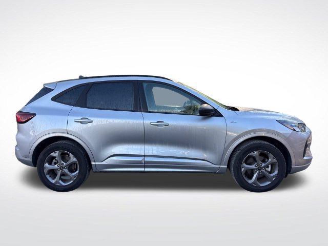 Used 2024 Ford Escape ST-Line AWD/4WD image 7