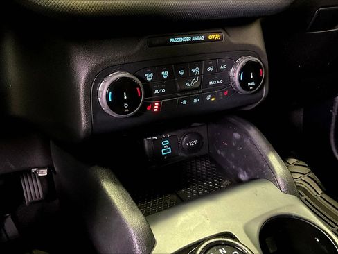 Used 2022 Ford Bronco Sport Outer Banks image 15