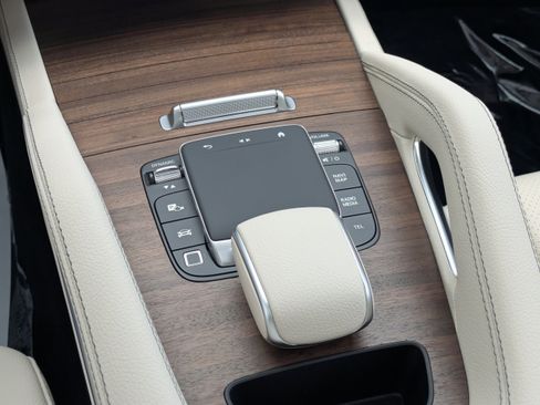New 2026 Mercedes-Benz GLE 450 4MATIC image 25