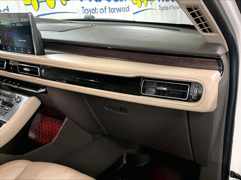 Used 2022 Lincoln Aviator Reserve w/ Elements Package Plus image 13