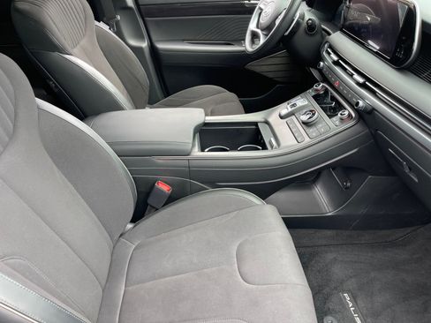 Used 2025 Hyundai Palisade Calligraphy AWD/4WD image 19