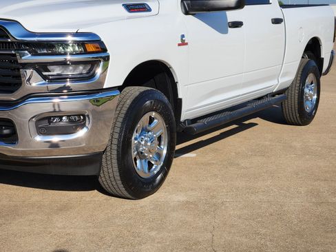 New 2026 RAM 2500 Tradesman AWD/4WD image 11