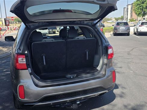Used 2014 Kia Sorento SX w/ 3rd Row Package FWD image 10