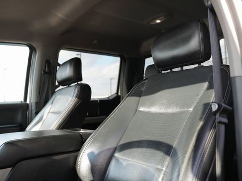 Used 2017 Ford F250 Lariat w/ Chrome Package image 30