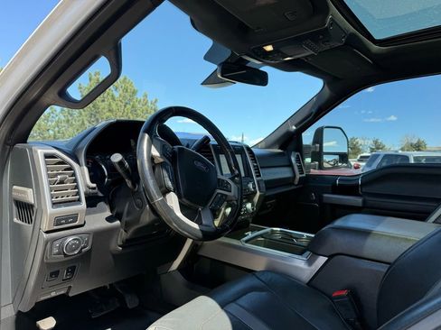 Used 2018 Ford F250 Platinum w/ Platinum Ultimate Package image 21