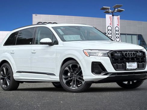 New 2026 Audi Q7 3.0T Premium Plus image 2