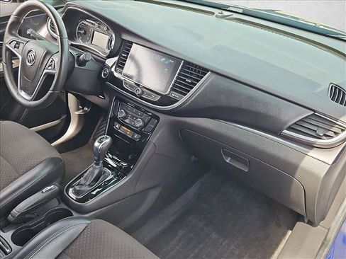 Certified 2020 Buick Encore Preferred FWD image 27