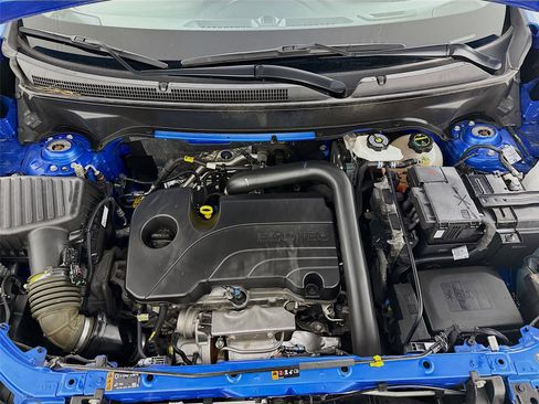 Used 2024 Chevrolet Equinox LT image 30