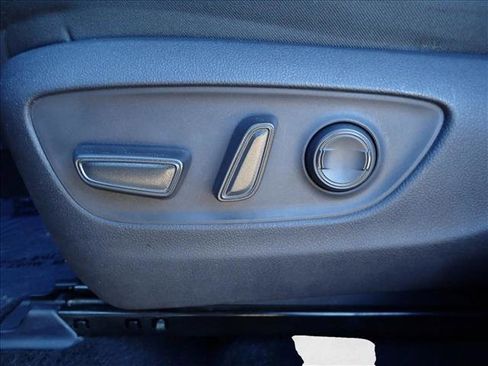 Used 2024 Toyota RAV4 XLE image 12