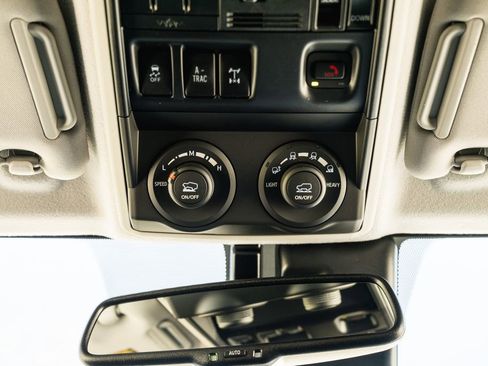 Certified 2024 Toyota 4Runner TRD Off-Road Premium w/ Off Road Premium Plus Package image 21