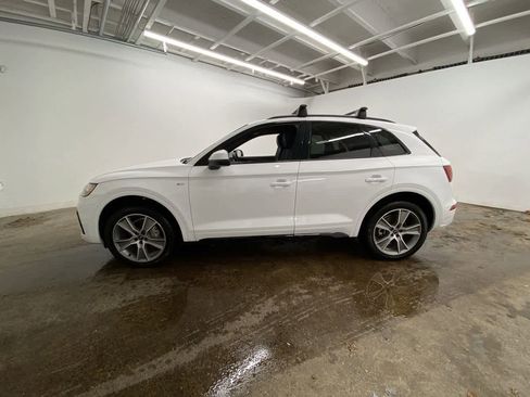 Used 2025 Audi Q5 2.0T Premium image 3