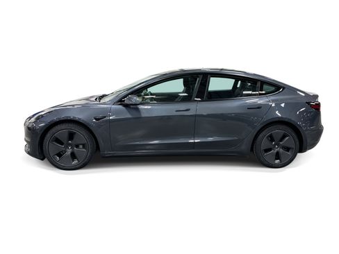 Certified 2023 Tesla Model 3 Standard Range RWD image 3