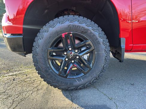 New 2026 Chevrolet Silverado 1500 Custom Trail Boss image 5