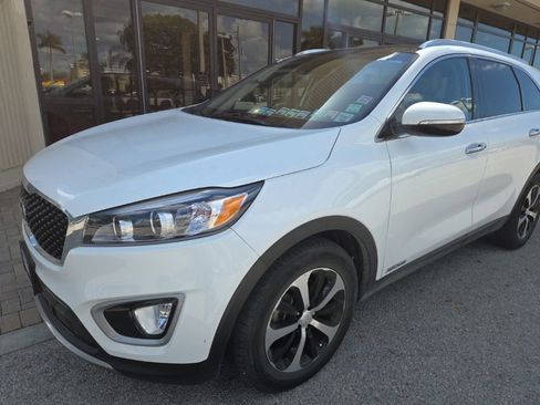 Used 2018 Kia Sorento EX w/ EX Advanced Touring Package image 25