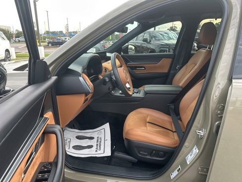 Used 2025 MAZDA CX-70 3.3 Turbo S w/ Premium Plus image 16