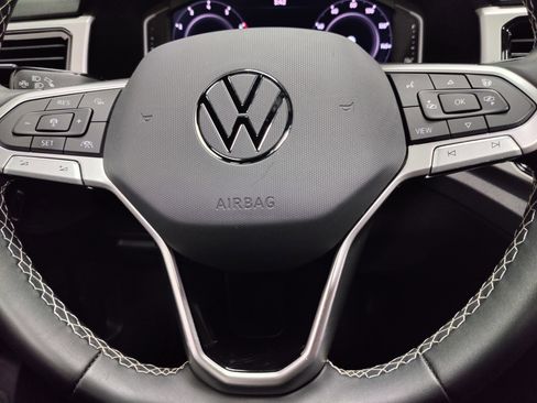 Certified 2023 Volkswagen Atlas Cross Sport SEL image 31