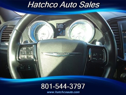 Used 2013 Chrysler 300 S w/ Luxury Group image 14
