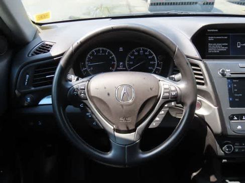 Used 2019 Acura ILX FWD image 17