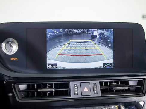 Used 2022 Lexus ES 300h w/ Premium Package FWD image 27