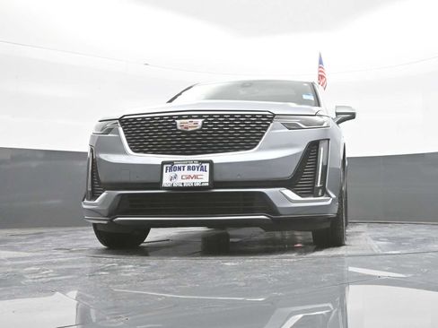 Used 2022 Cadillac XT6 Premium Luxury AWD/4WD image 36