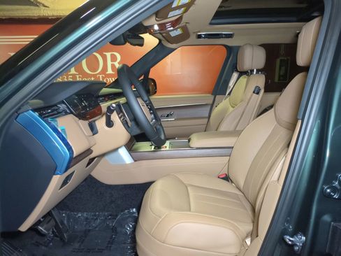 New 2026 Land Rover Range Rover SE AWD/4WD image 15