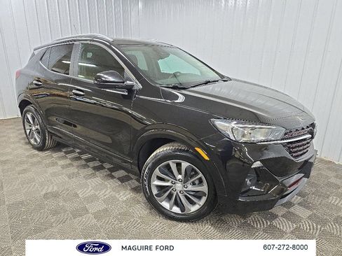 Used 2023 Buick Encore GX Select w/ Sport Touring Package AWD/4WD image 9