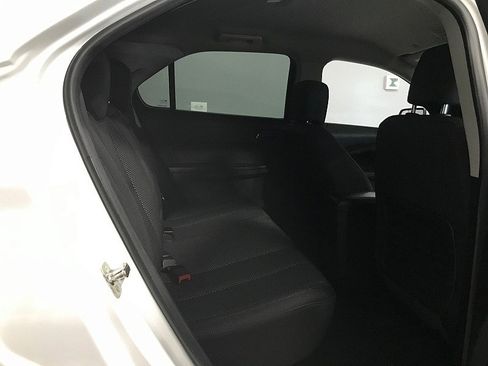 Used 2014 Chevrolet Equinox LT FWD image 16