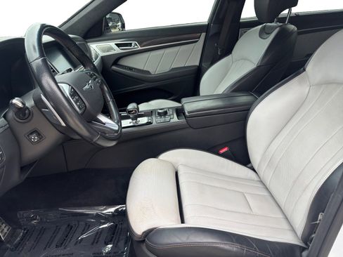 Used 2018 Genesis G80 3.3T Sport image 9