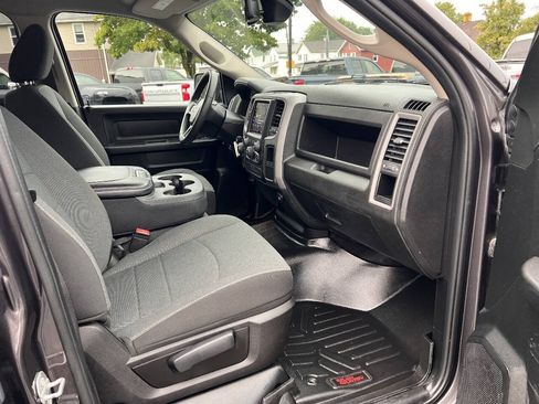 Used 2021 RAM 1500 Express w/ Wheel & Sound Group AWD/4WD image 26