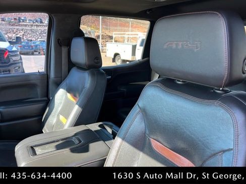 Used 2020 GMC Sierra 1500 AT4 w/ Off-Road Performance Package image 16