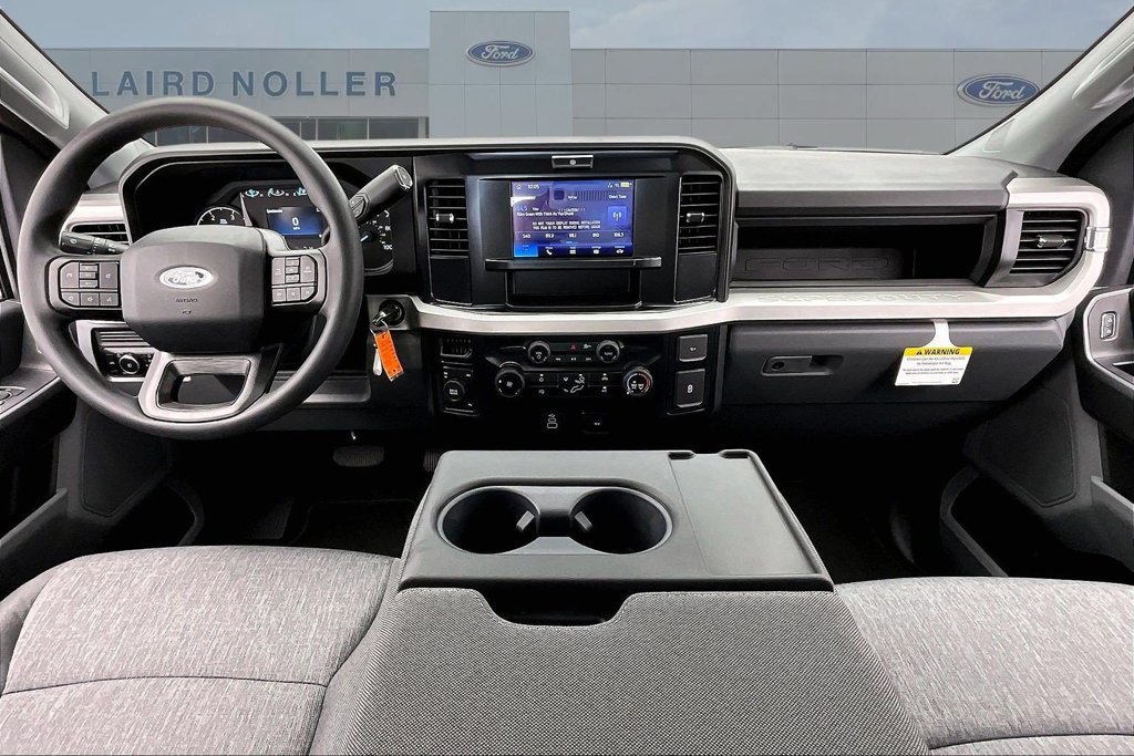 New 2026 Ford F250 XL w/ STX Appearance Package AWD/4WD image 5