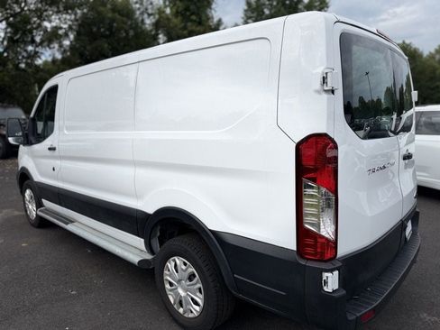Used 2025 Ford Transit 250 Low Roof w/ Exterior Upgrade Package RWD image 7