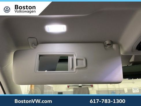 New 2026 Volkswagen Tiguan SE image 24