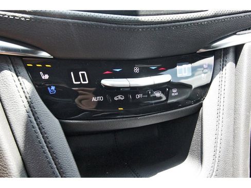 New 2026 Cadillac XT5 Sportv w/ LPO, Onyx Lite Package AWD/4WD image 18