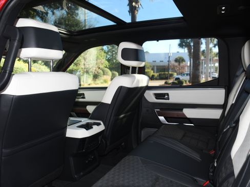 Used 2023 Toyota Tundra Capstone image 17