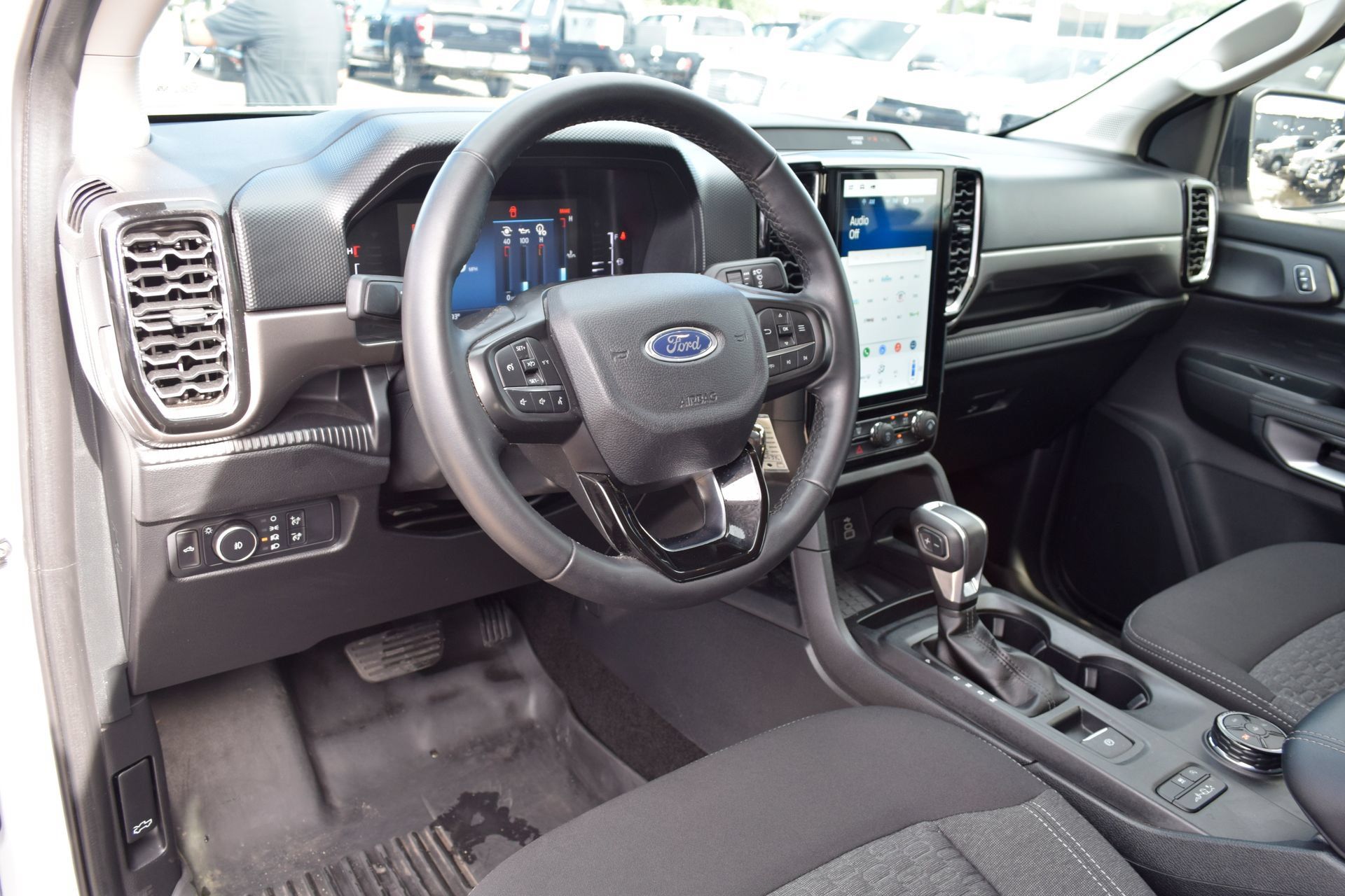 Used 2025 Ford Ranger XLT w/ FX4 Off-Road Package AWD/4WD image 14