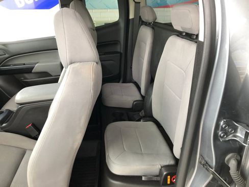 Certified 2021 Chevrolet Colorado W/T w/ Custom Special Edition image 9