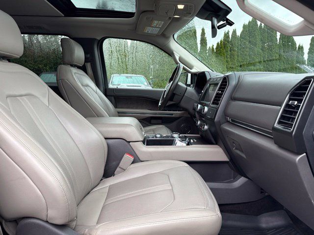Used 2018 Ford Expedition Limited w/ Equipment Group 301A AWD/4WD image 10