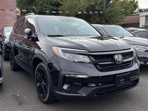 Used 2022 Honda Pilot Special Edition image 3