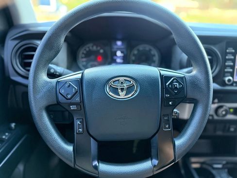 Used 2020 Toyota Tacoma SR image 28