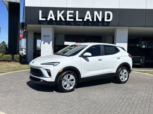 New 2026 Buick Encore GX Preferred image 2