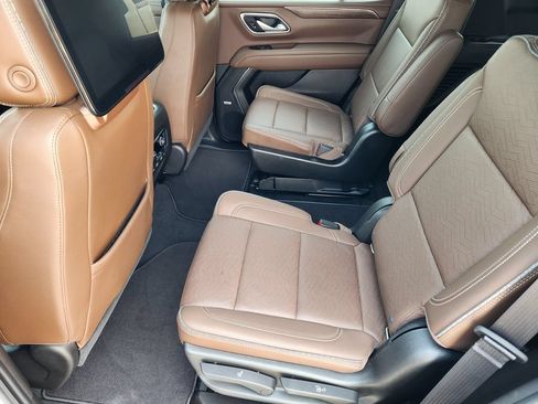 Used 2021 Chevrolet Tahoe High Country AWD/4WD image 30