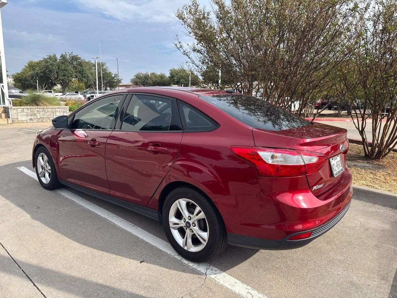 Used 2013 Ford Focus SE FWD image 4
