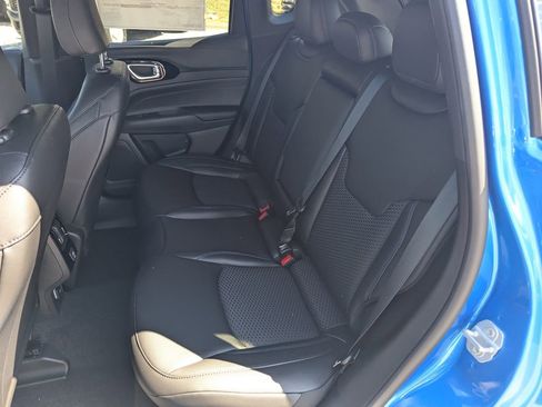 New 2026 Jeep Compass Latitude image 29