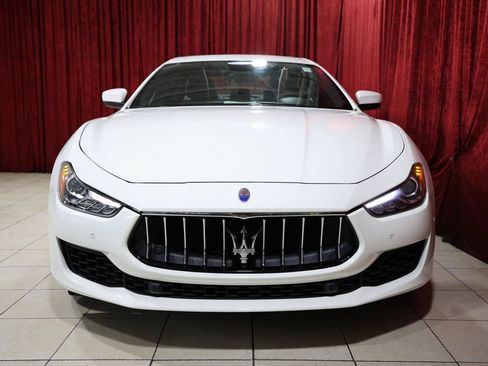 Used 2018 Maserati Ghibli RWD image 9