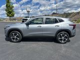 New 2025 Chevrolet Trax RS image 4