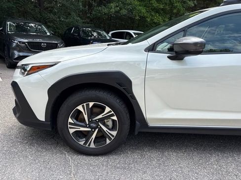 Used 2024 Subaru Crosstrek 2.0i Premium AWD/4WD image 8
