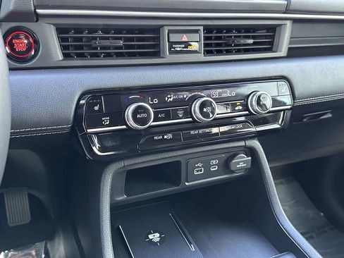 Used 2025 Honda Pilot EX-L image 25