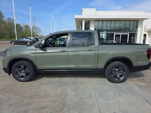 New 2026 Honda Ridgeline TrailSport image 2