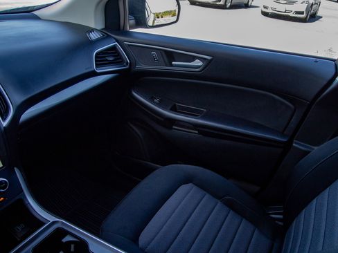 Used 2022 Ford Edge SE AWD/4WD image 15